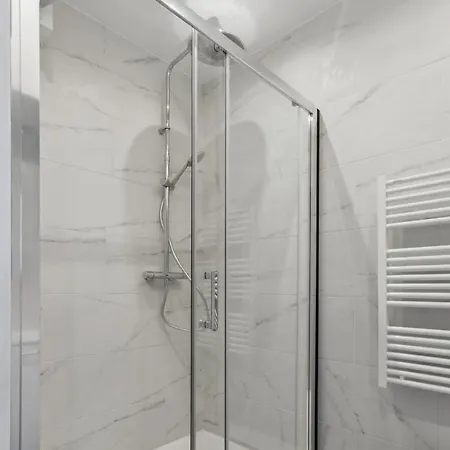 512 Folie - Cozy Near Republique *